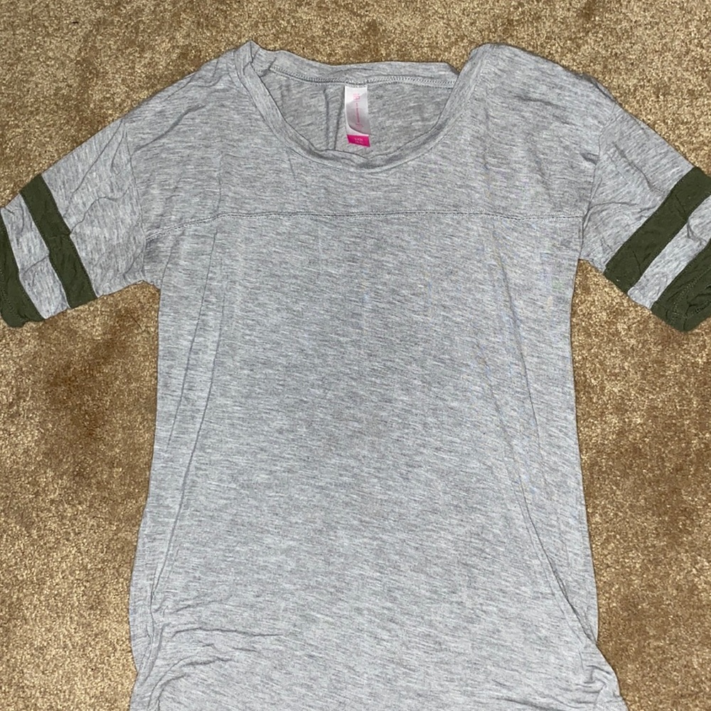 Grey Tee